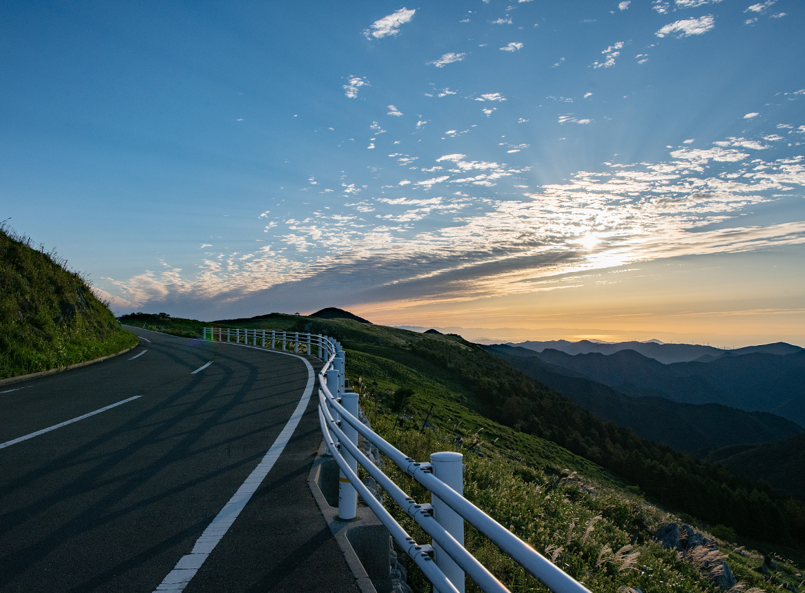 公路护栏